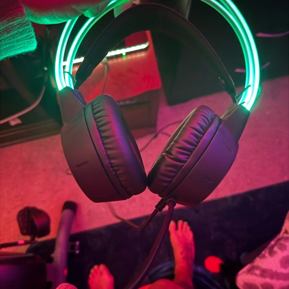 Black Gaming Headset with color changing LED